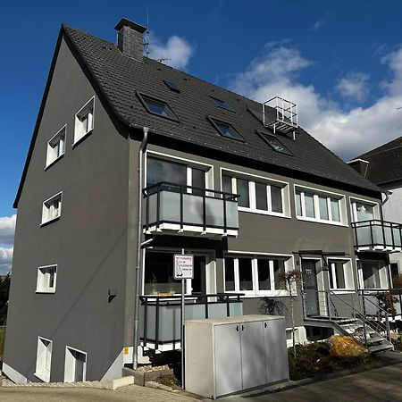 Stylisches Studio Nahe Messe & Baldeneysee - Ruhig & Perfekt Angebunden エッセン エクステリア 写真